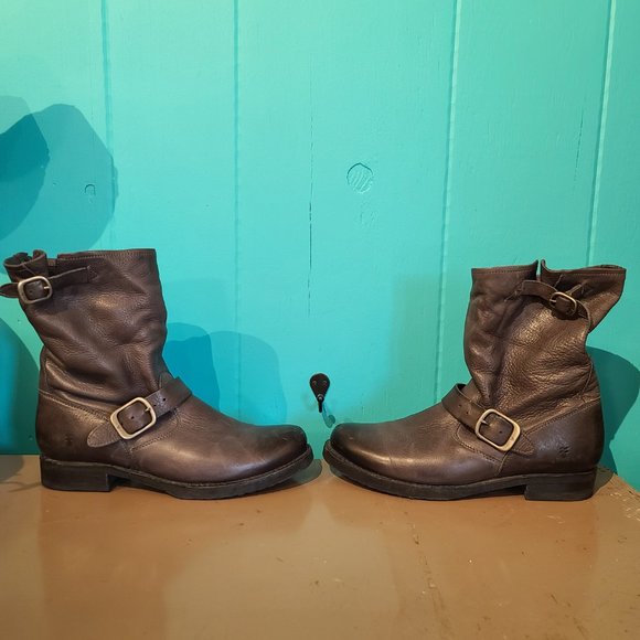 Frye Veronica Short Boot - Size 9.5 - Picture 4 of 8